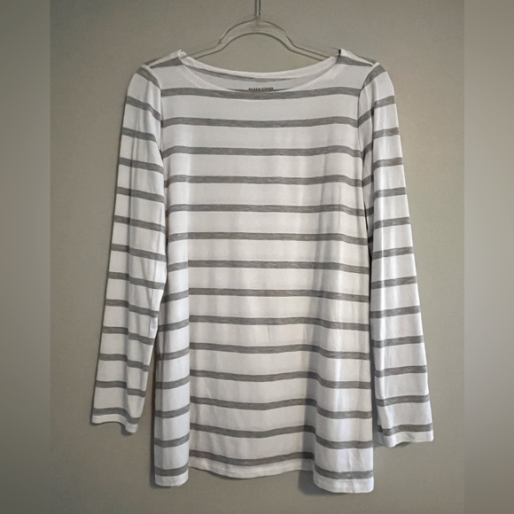 EILEEN FISHER | Med | White & Gray - Picture 1 of 6